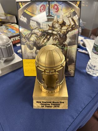 Cosplay 1st Place Trophy Presentation